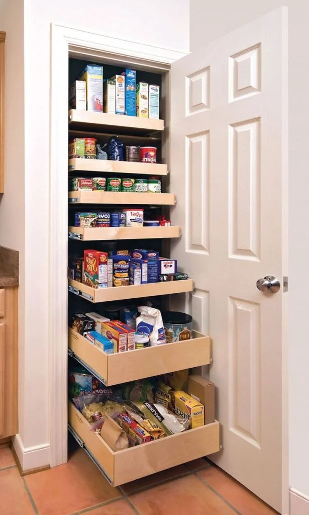 Walk in Closet Kitchen