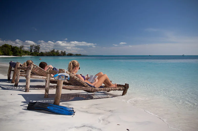 Beach Manta Resorts
