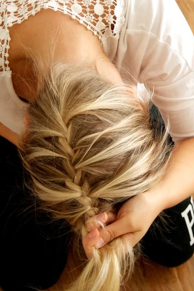 DIY Upside Down French braid Pony