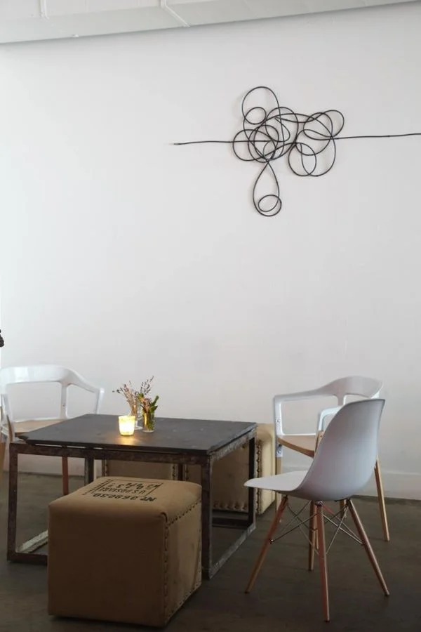 white walls black cords design 01