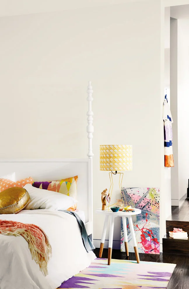 Awesome Bedroom Whisper White Color