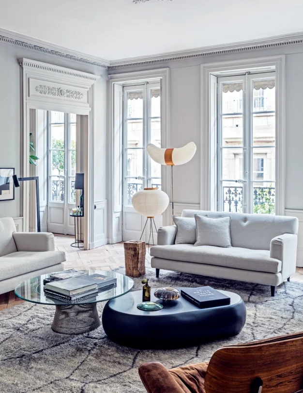 bright royal look living room
