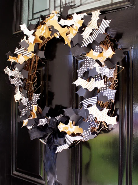Halloween Wreath Decor With Bats