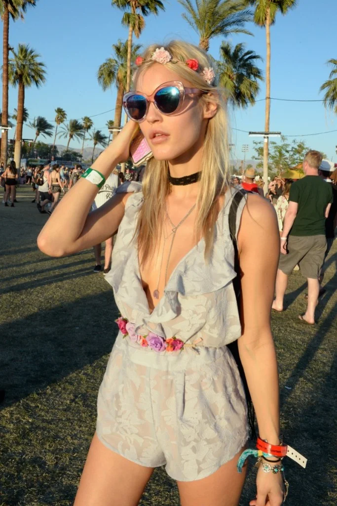 Blonde Hairstyle With Floral Tiara