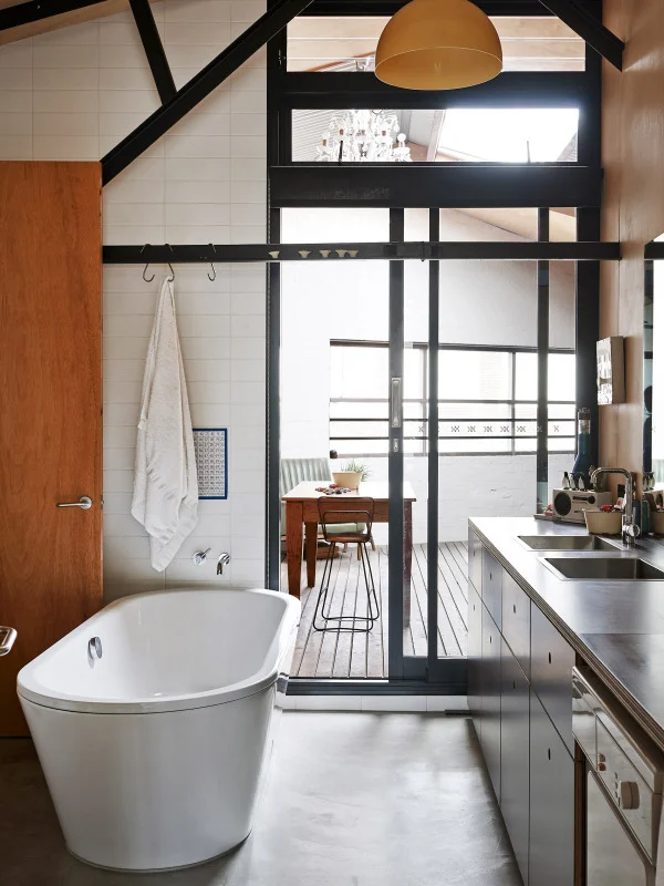 artistic sense of bathroom design