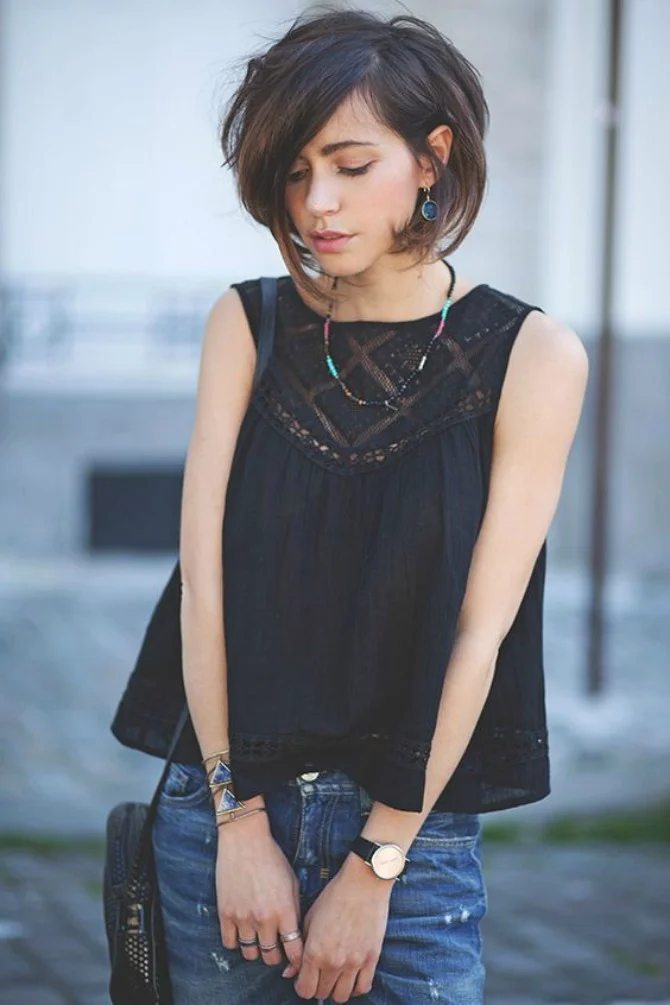 Dark Layered Bob Short Haircut