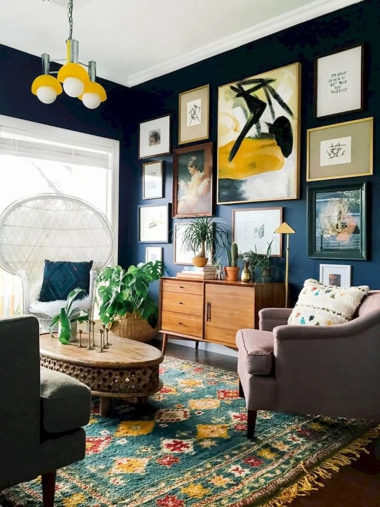Vintage Frame Wall Collage