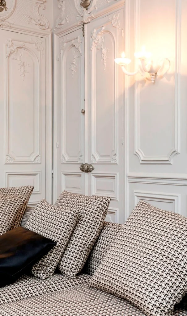 checkered sofa stylish
