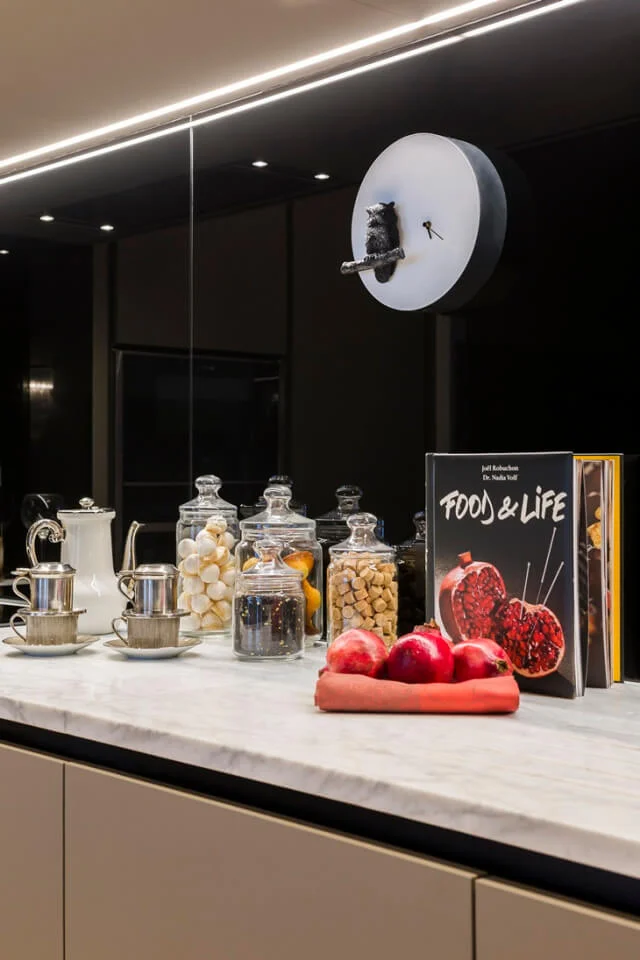 kitchen counter extra