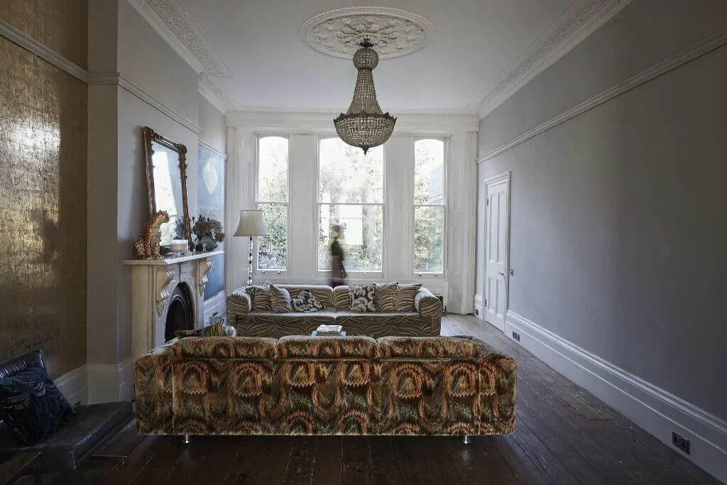 Reception room light
