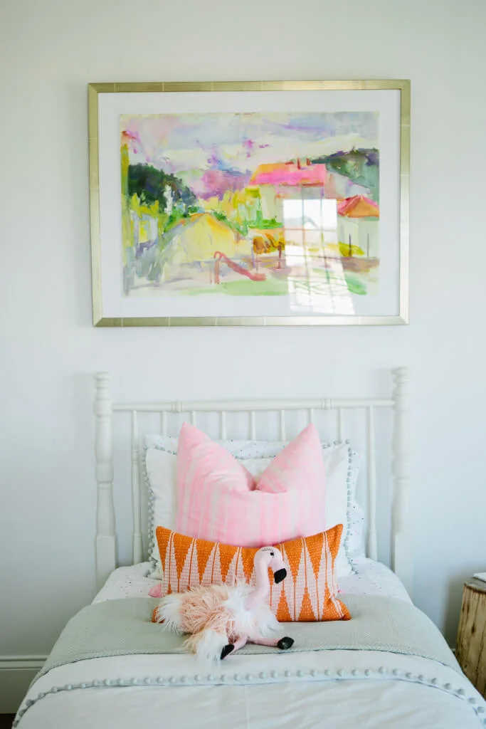 girls bed wall art