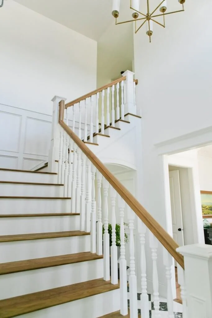 stairway upper level