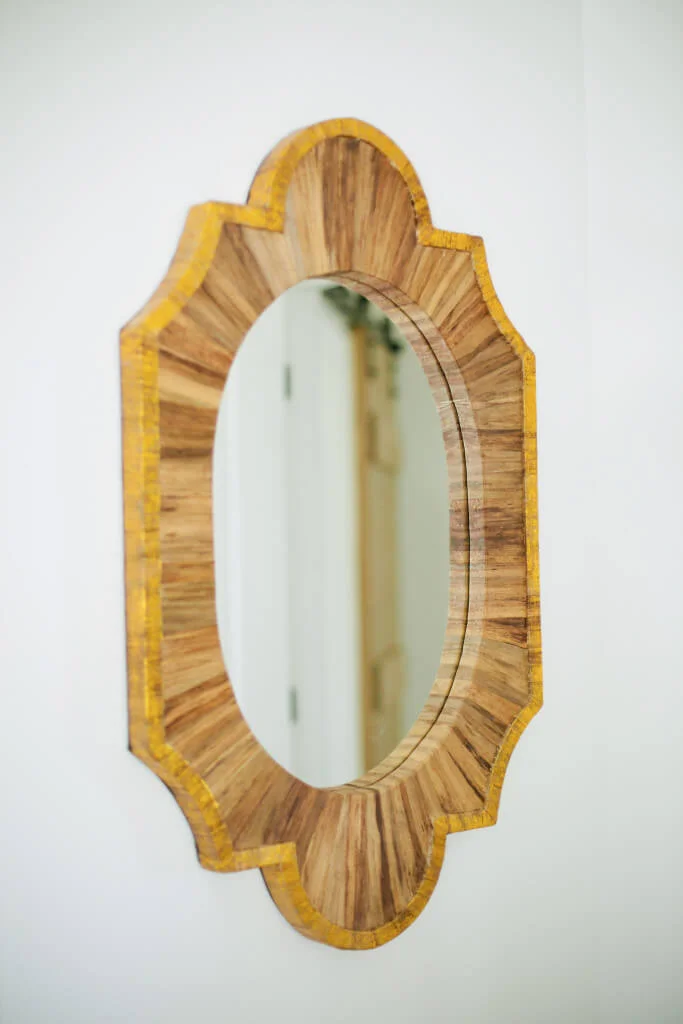 wall mirror