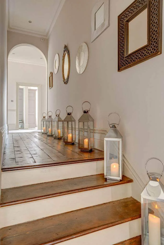 Shabby Chic Style Hall Wall Mirror and Candle Decoration