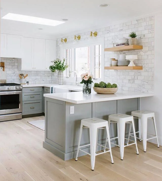 White and Grey Kitchen Ideas
