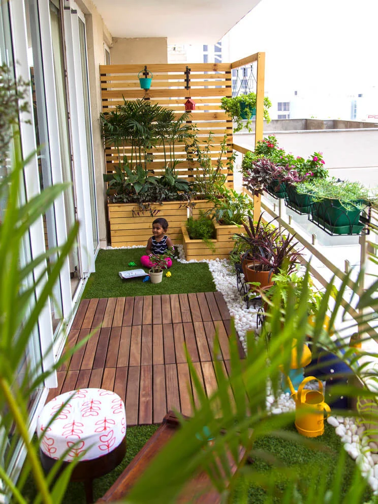 hanging pots and planters balcony