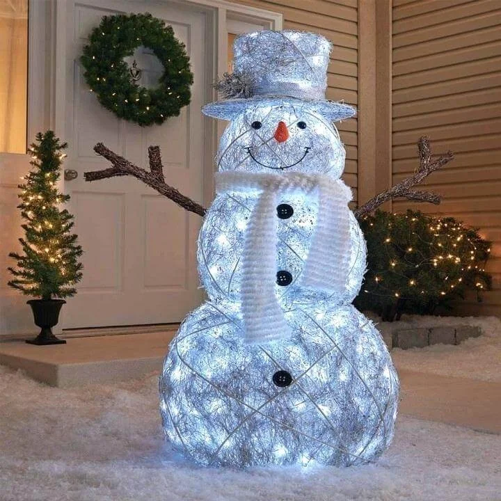 Outdoors Snowman Christmas Decor