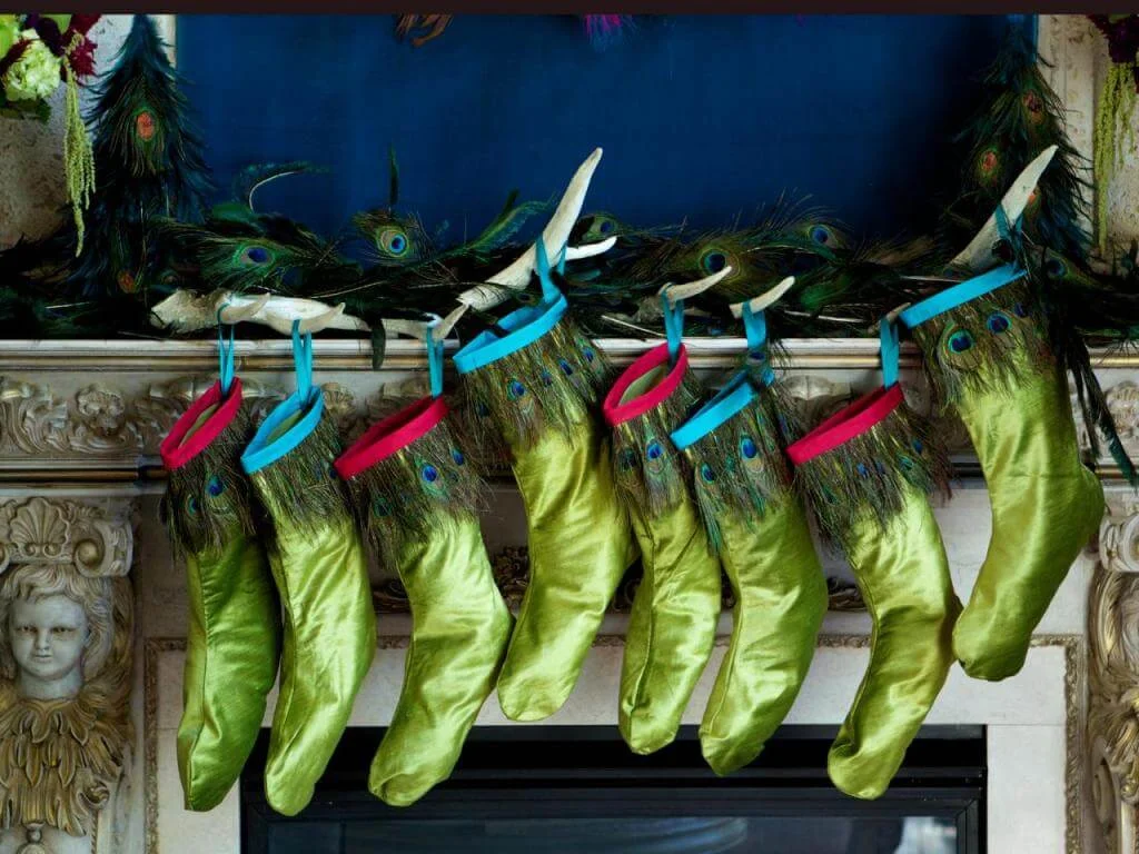 Peacock Feathers Vivid Mantel Decor