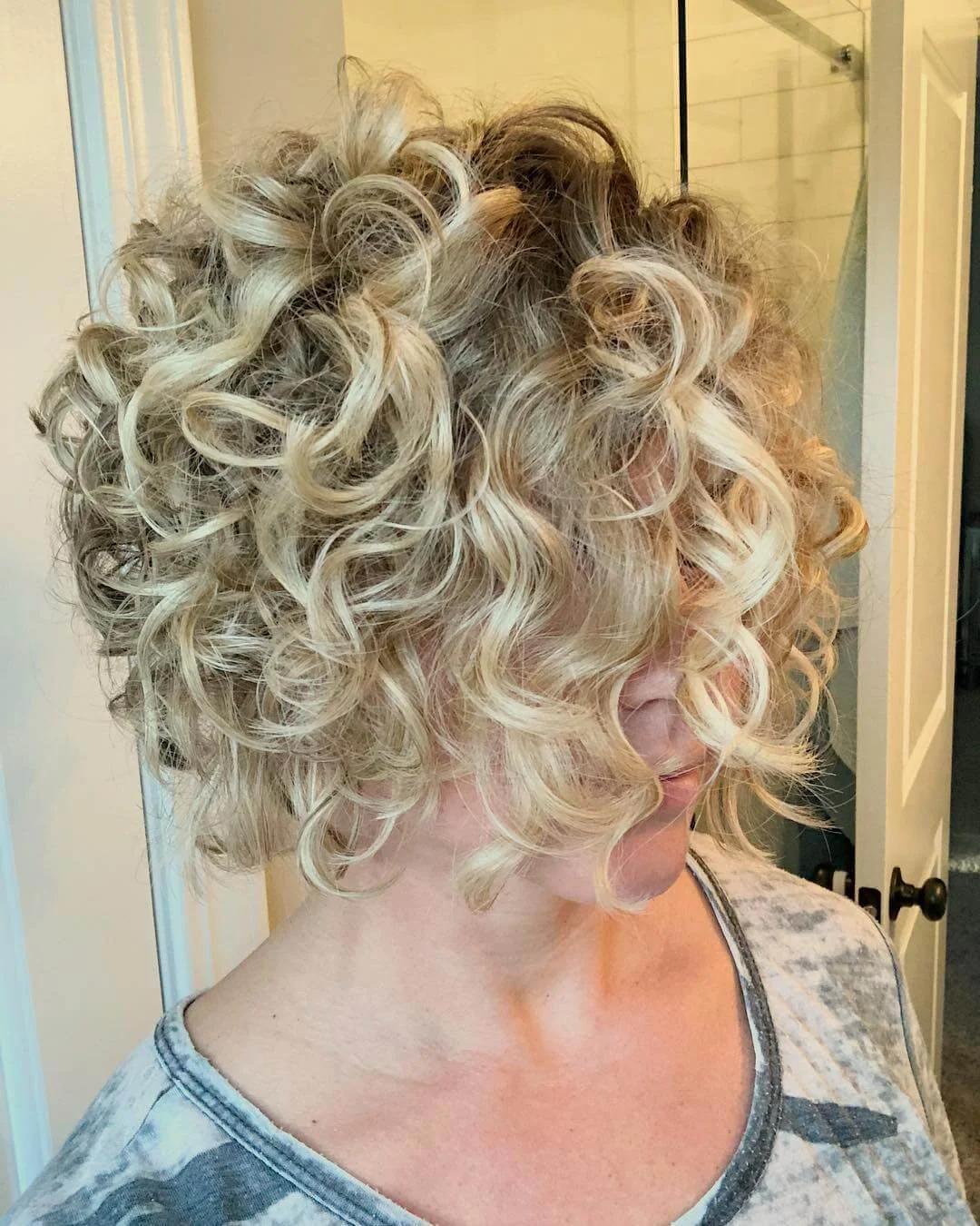 Curly Bob Hairstyles