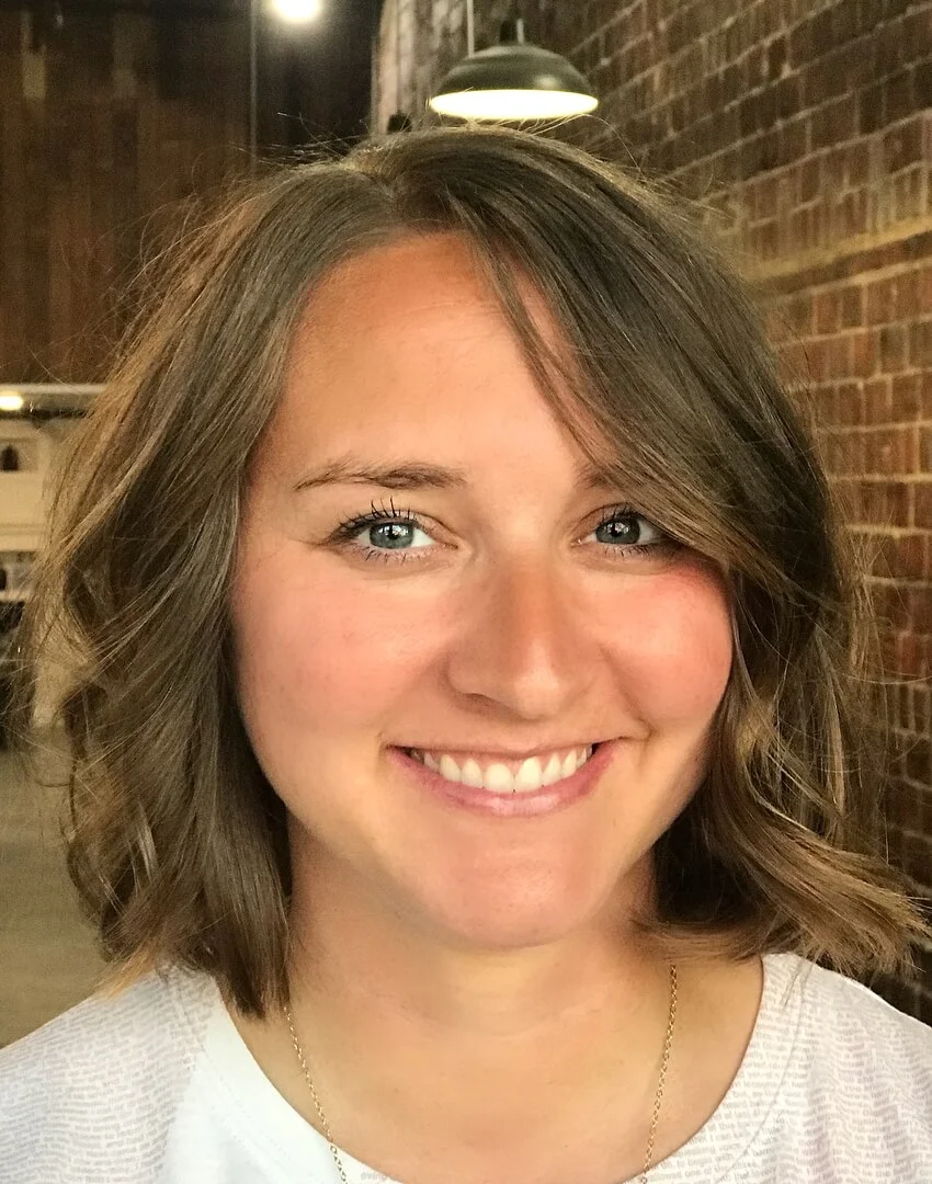Side Swept Medium Bob - Cute Bob Hairstyles