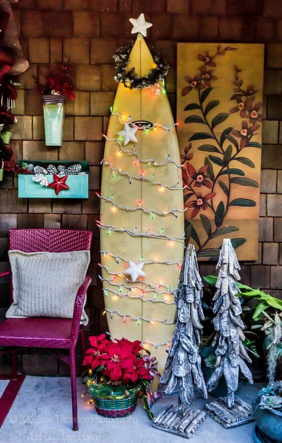 Front Porch Beach Style Christmas Decoration