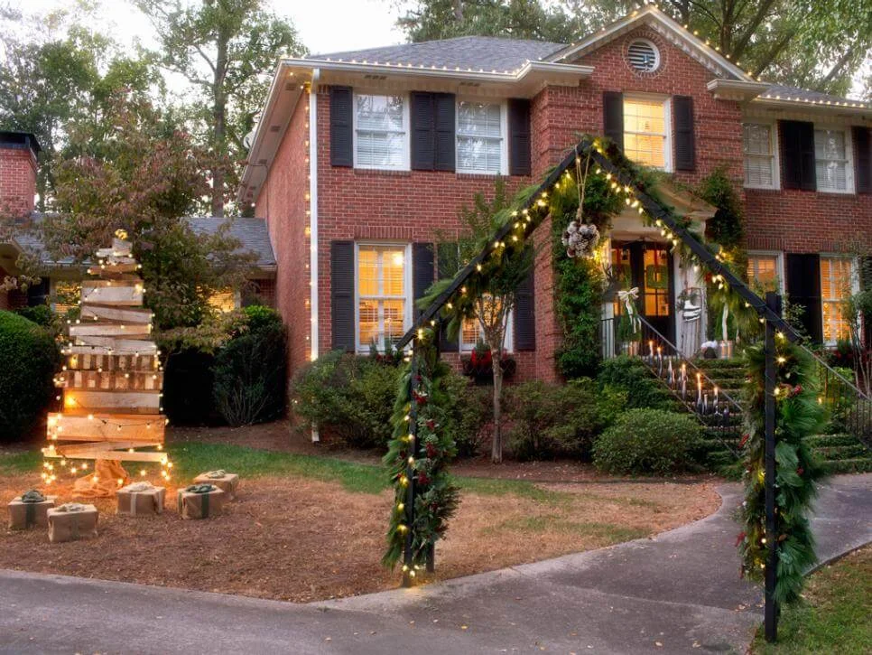 Wooden Pallet Christmas Tree Decor