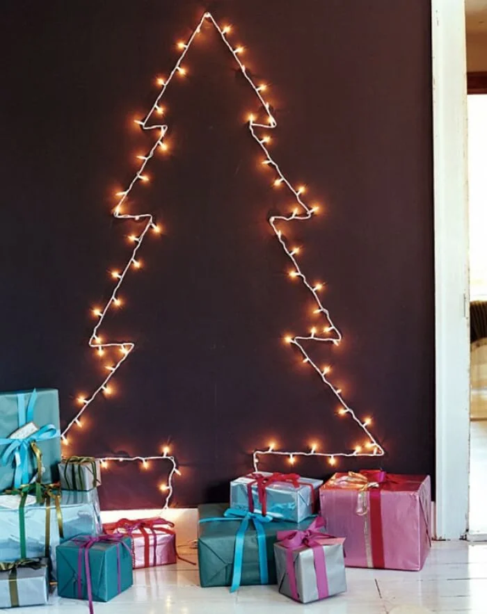 Alternative LED Wall Christmas Tree