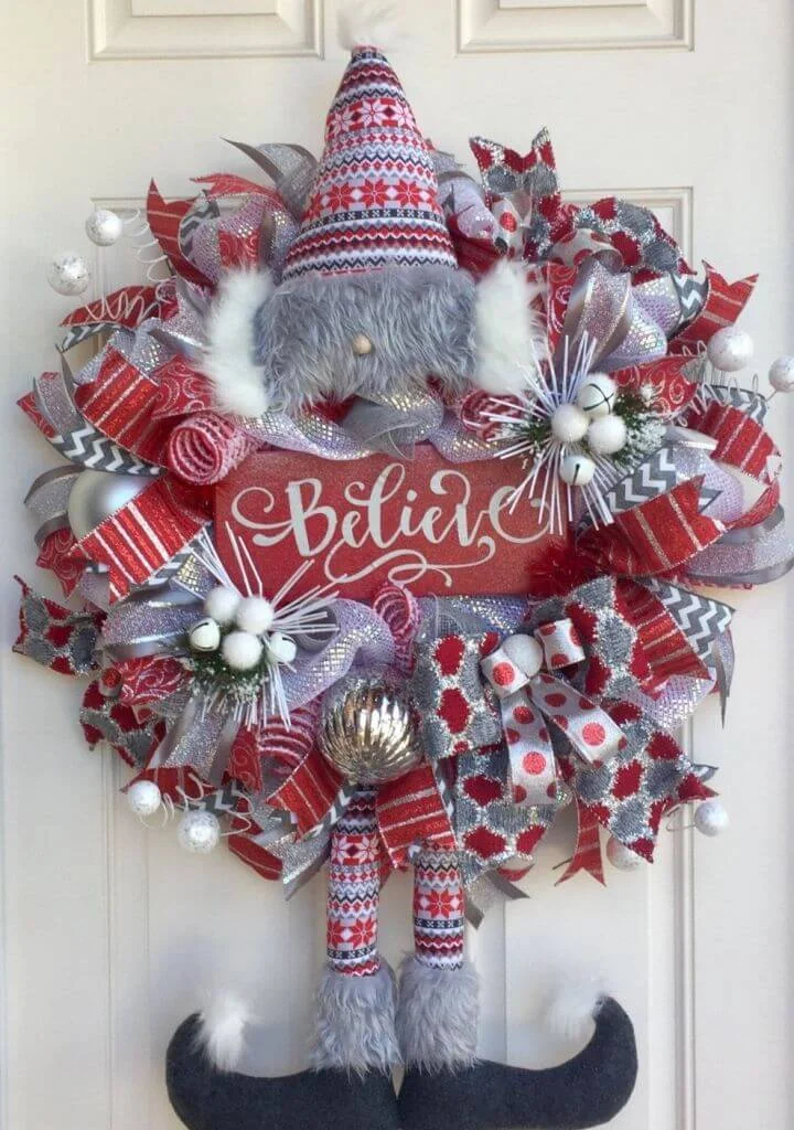 Elf Wreath Christmas Decoration