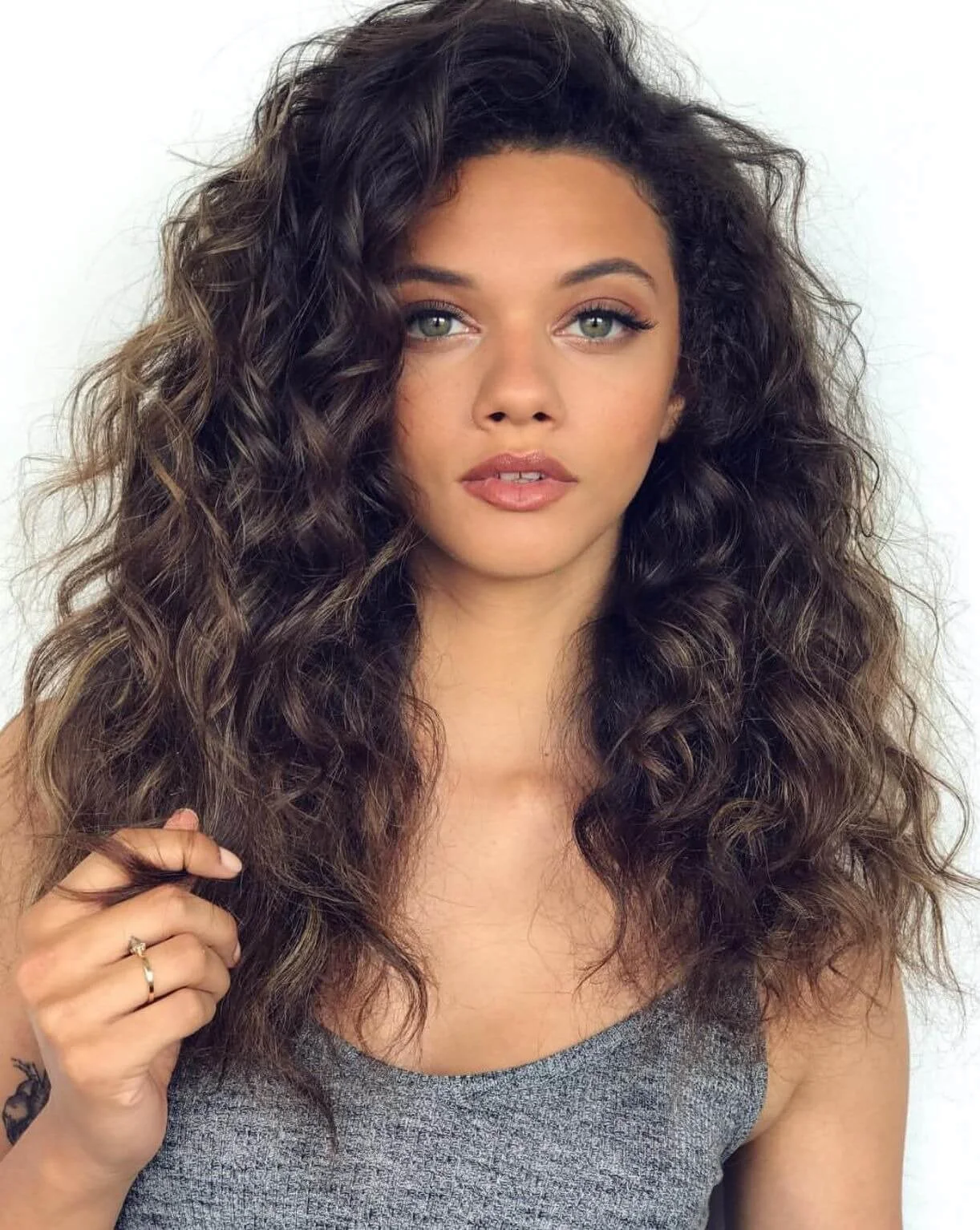 Long Curly Hairstyles