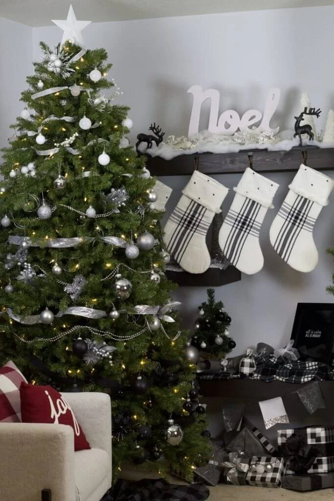 Ombre Christmas Shelf Tree Decor
