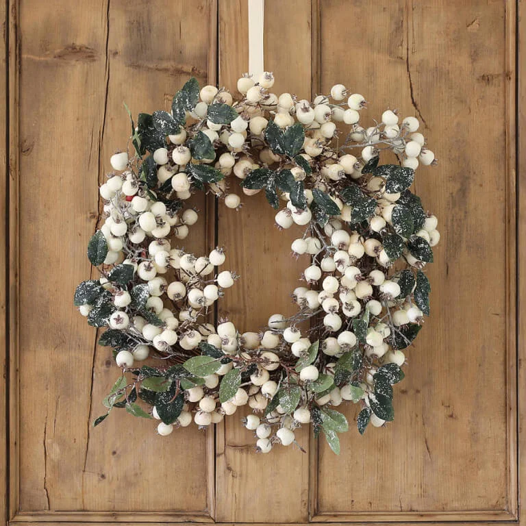 White Cranberries Christmas Wreath Decor