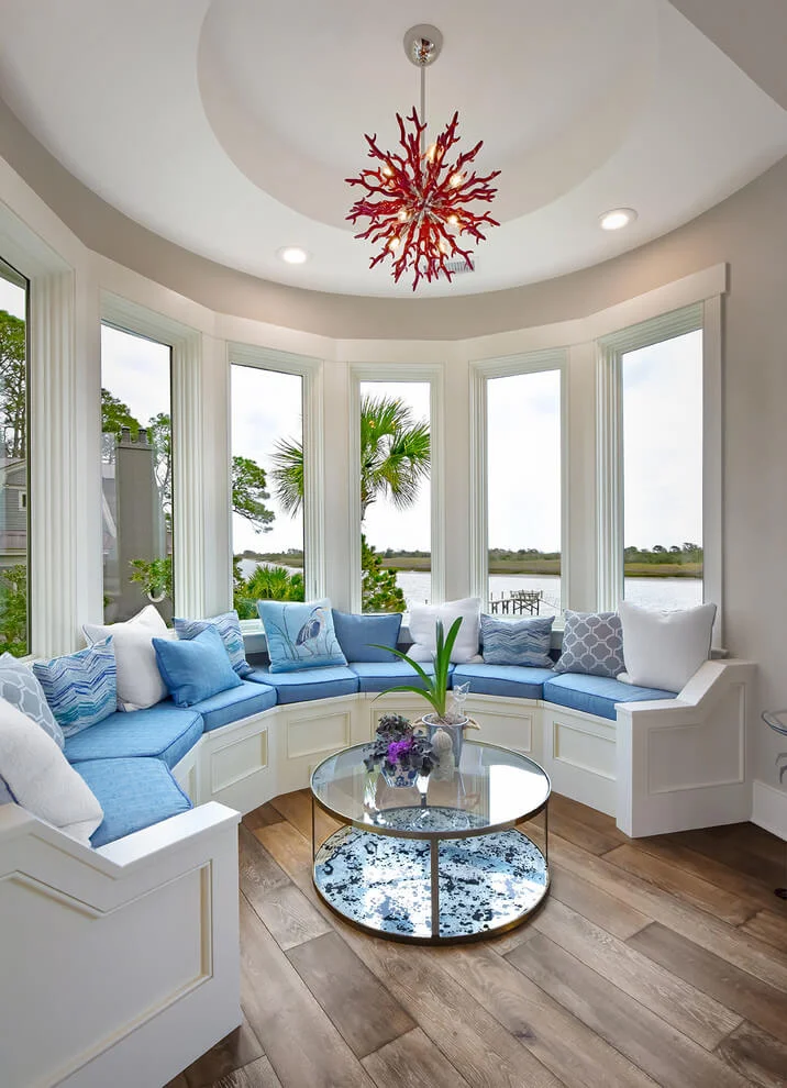 Airy And Spacious Coastal Decor