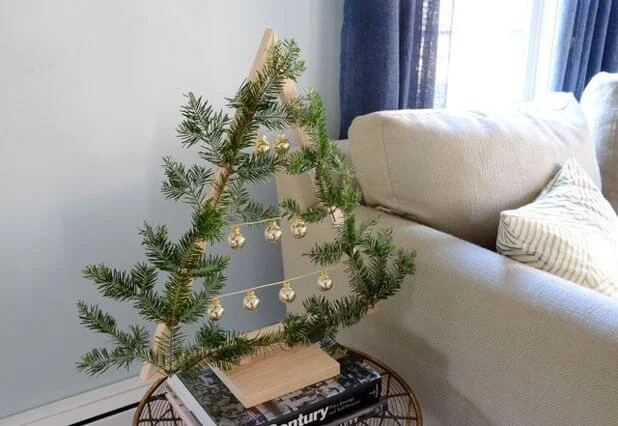 Innovative Small Space Christmas Decoration
