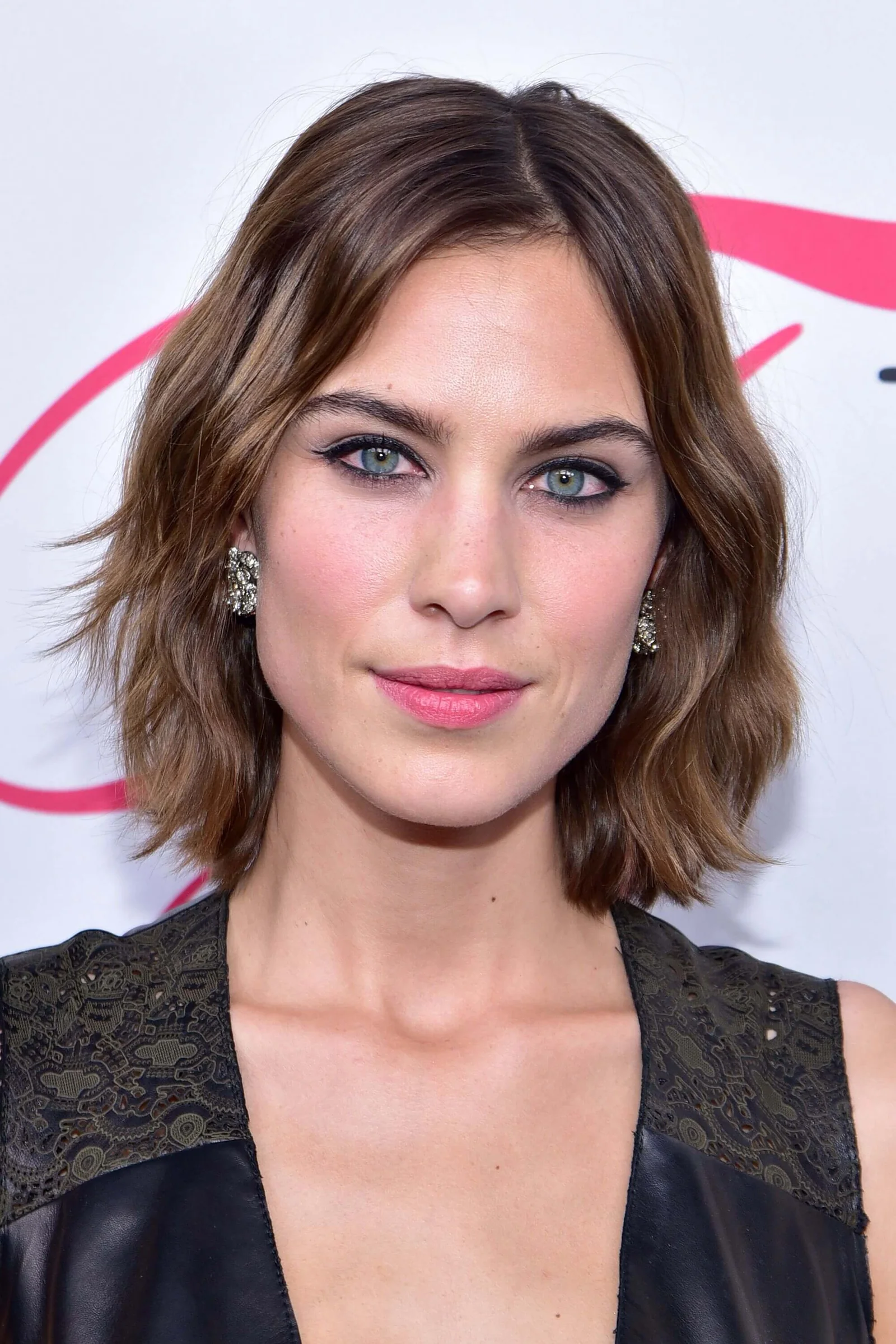 Medium Shaggy Hairstyles