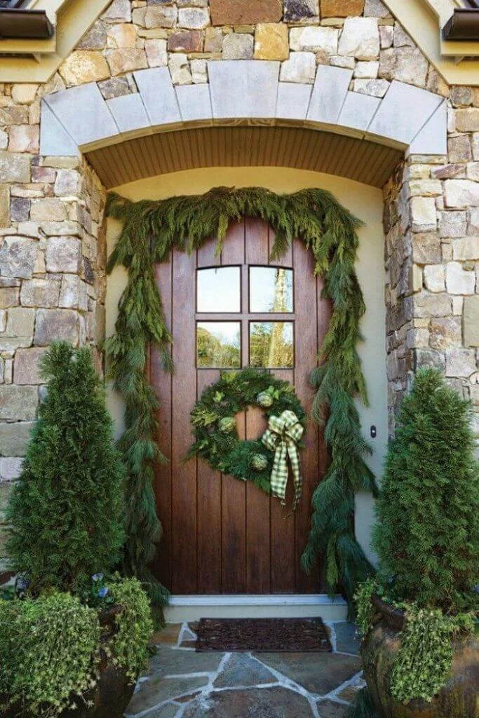Natural Green Scandinavian Christmas Decoration