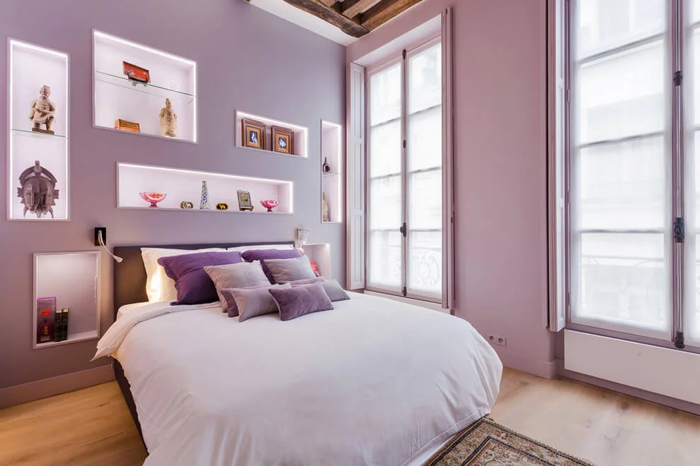 Pink Tones And Unique Wall Design