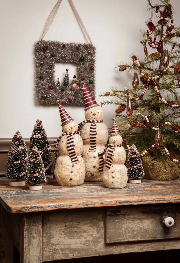 Rustic Christmas Table Decoration