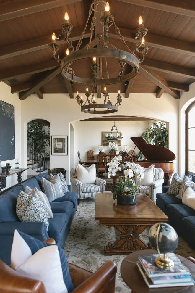 Earthy And Ocean Colors Room Design