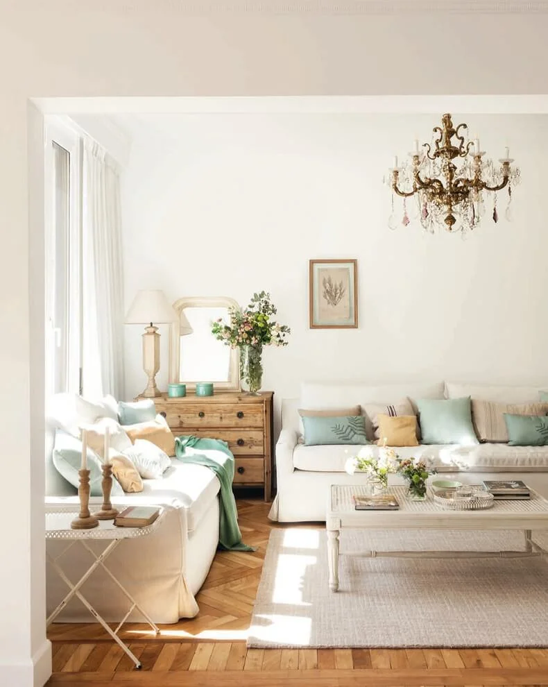 Coastal Colors Shabby-Chic Room Design