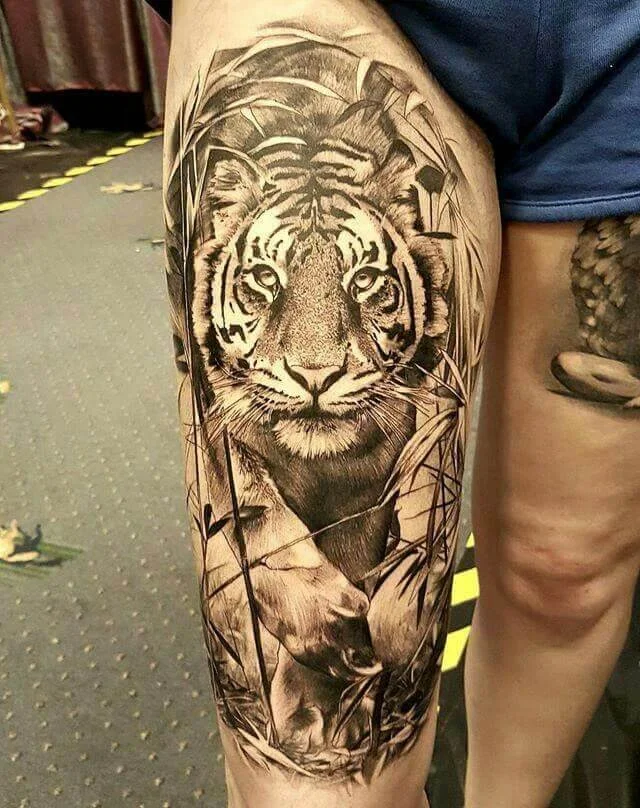 Beautiful Tiger Upper Leg Sleeve
