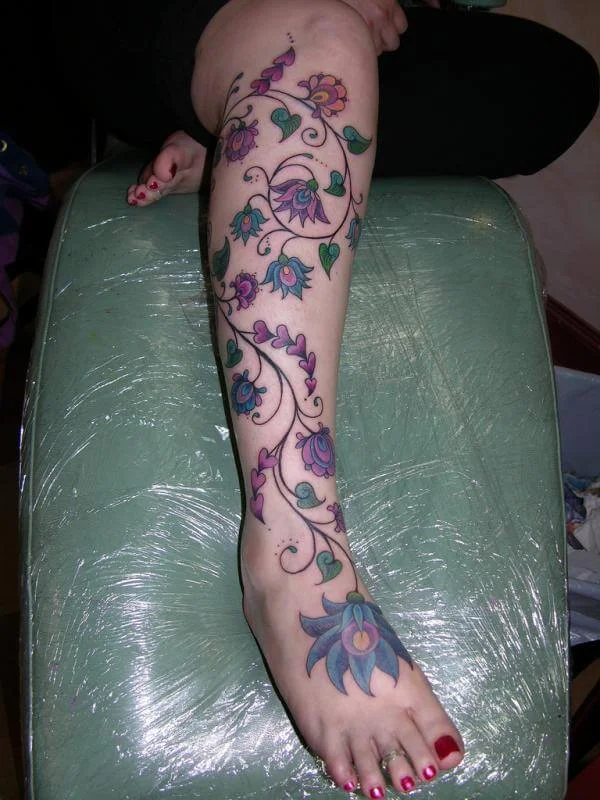 Full Leg Vine And Flowers Sleeve