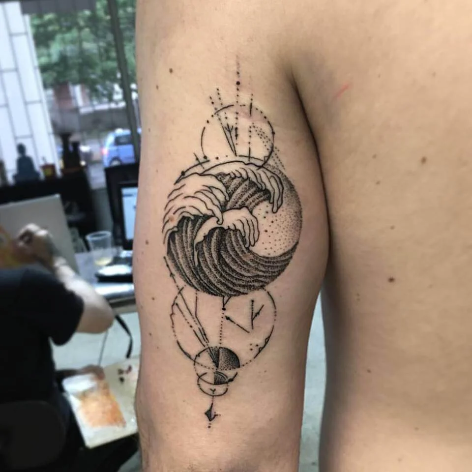 Geometric Water Waves Design Ink