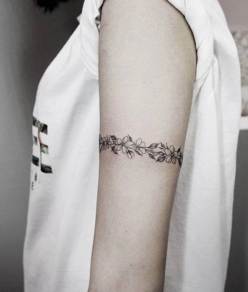 Simple Floral Upper Arm Band