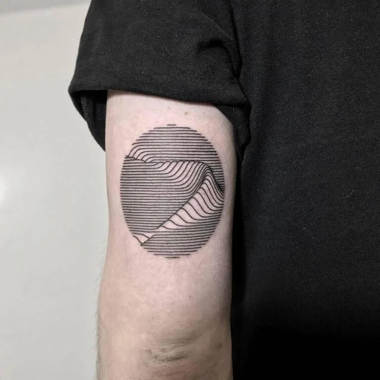 Striped Geometric Wave Pattern