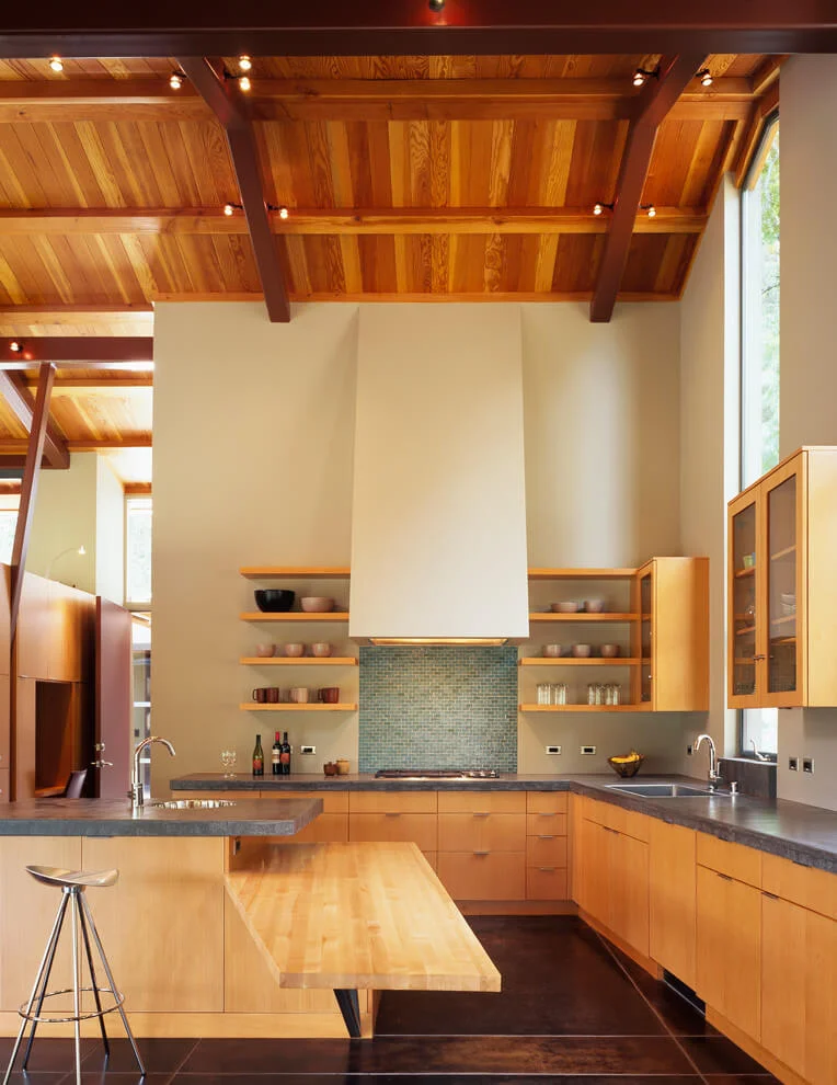 Light Wood Tones In Kitchen