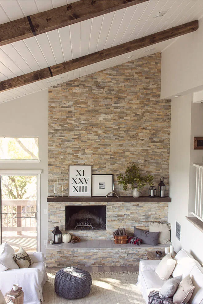 Traditional Beige Living Room Design