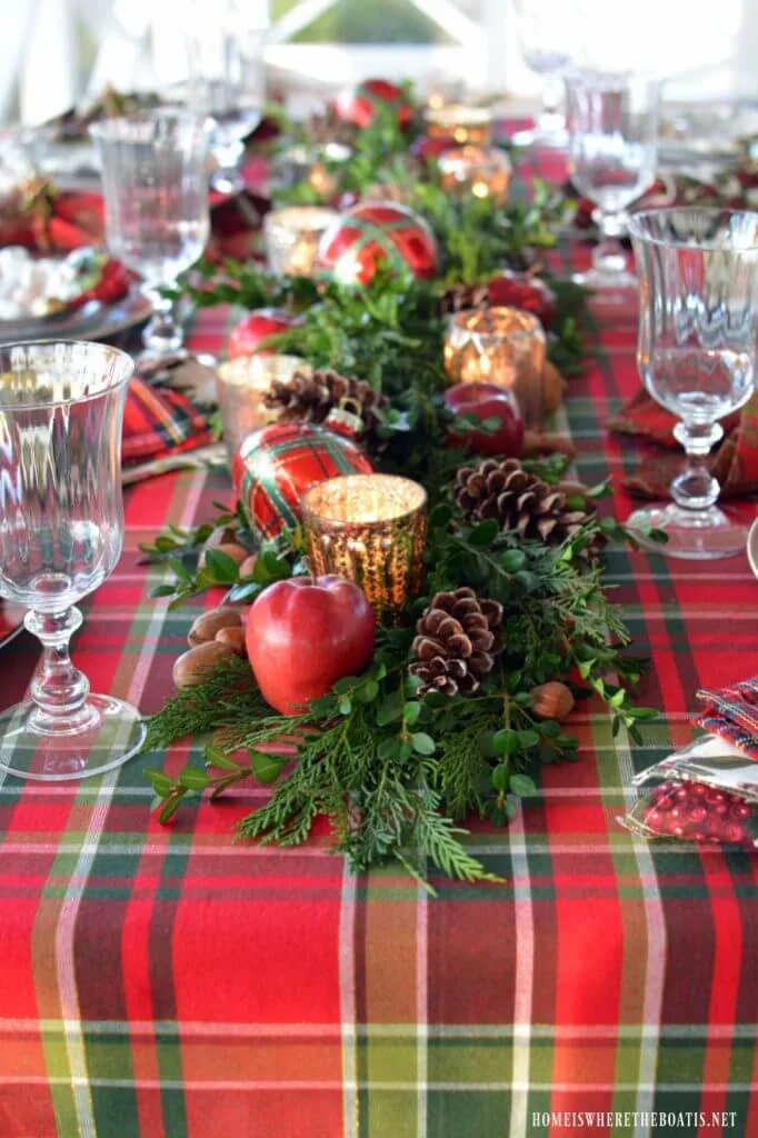 Rustic Red Gold Christmas Decoration